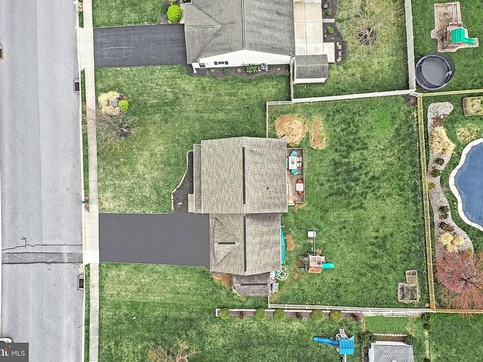 160 Torrey Pines Dr, Mount Wolf, PA 17347 Zillow