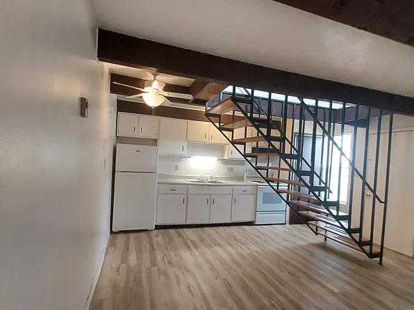 185 Buckingham St APT D, Newark, OH 43055