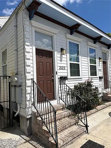 2123 Foucher St Photo 1