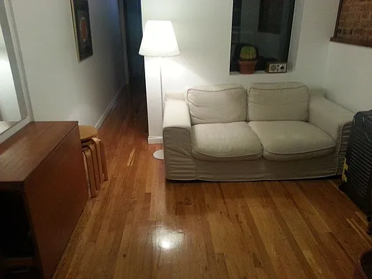 Rented by Geoffrey Stevens Realty | media 8