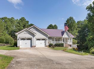 1046 Ponderosa Trl, Cameron, NC 28326