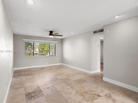 5th image of 3242 Coral Ridge Dr #3242