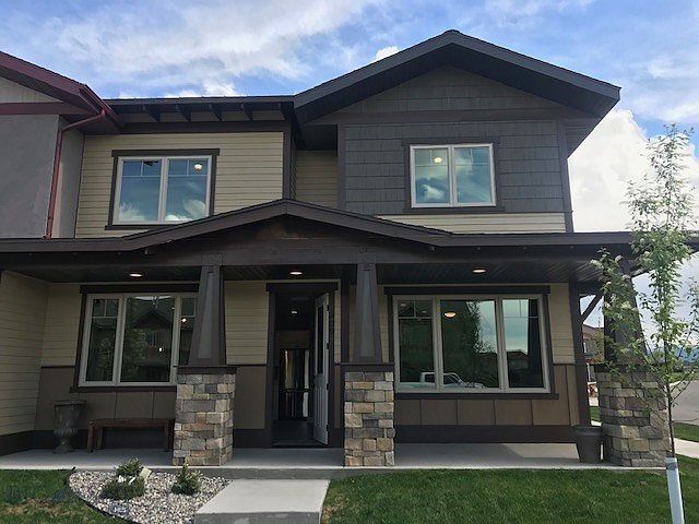 1st image of 2679 Blackbird Ave