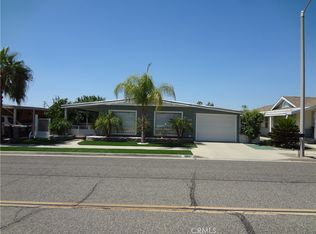 1065 S Elk St, Hemet, CA 92543