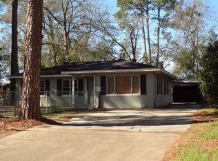 205 Cloverdale Dr, Thomasville, GA 31792