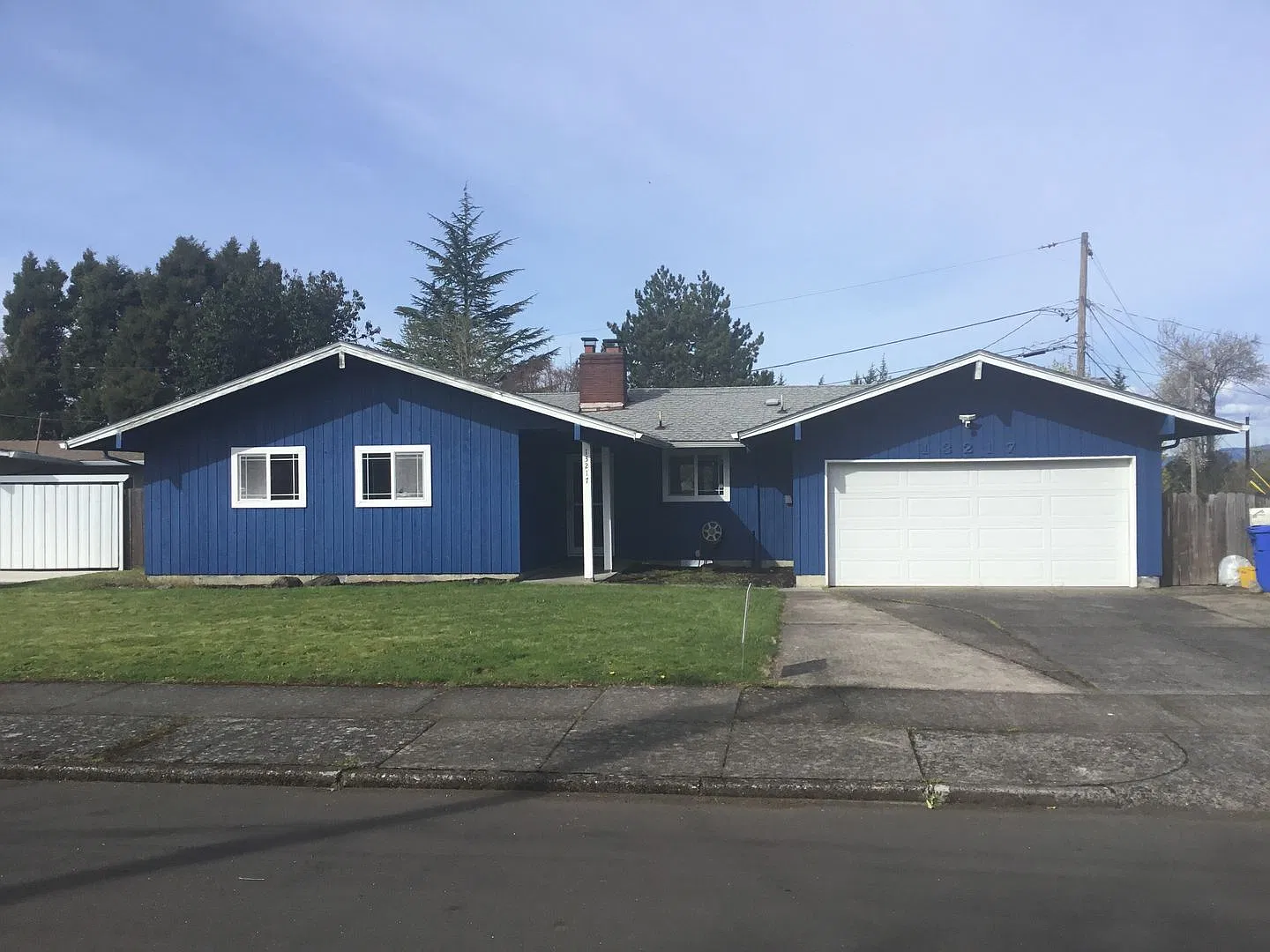Parkrose Mid-Century Ranch — Photo 1