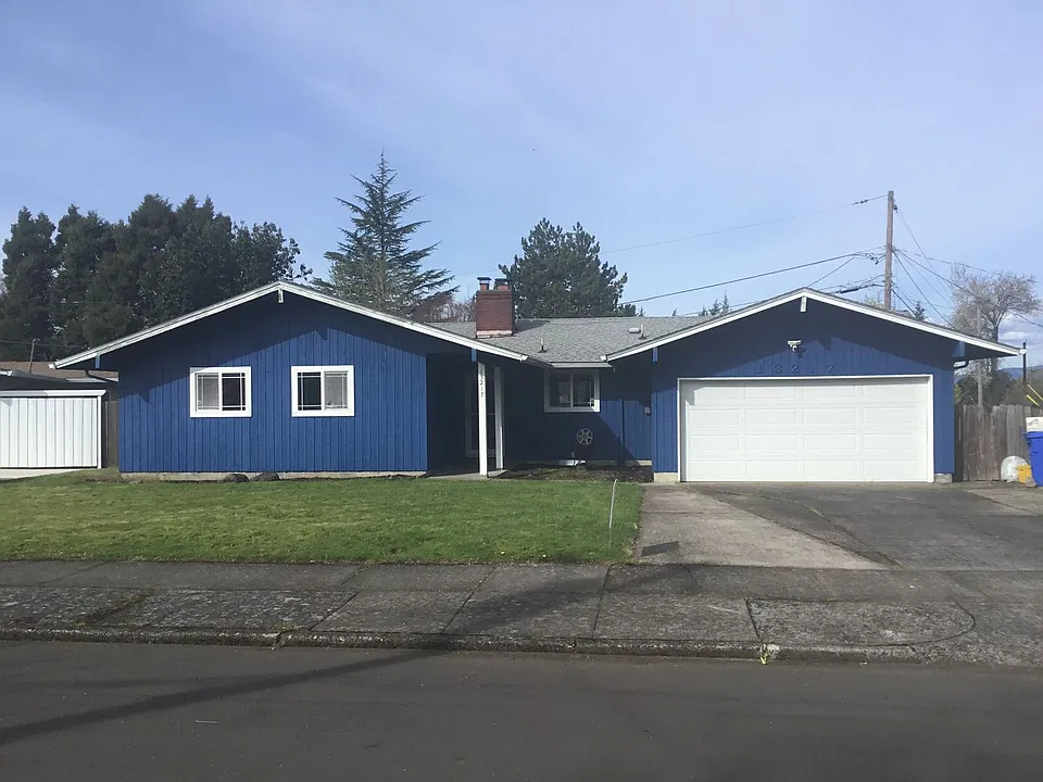 13217 NE Sacramento Dr