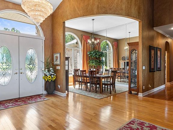 5th image of 161 River Bend Dr