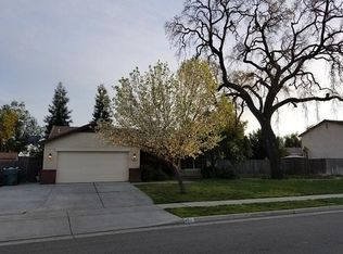 4011 E Oak Ave, Visalia, CA