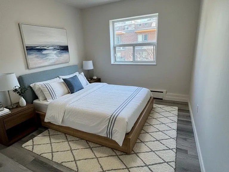 92 Robinson St #202 — Photo 14