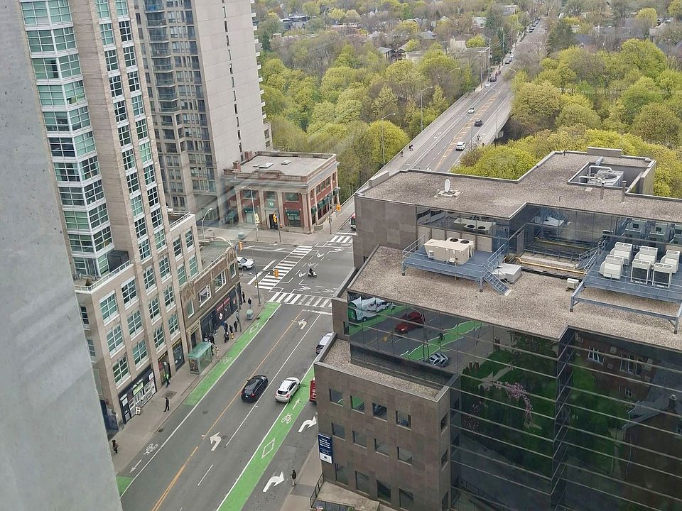 1st image of 609 Sherbourne St #1604
