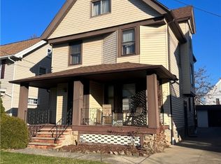 1535 Rosewood Ave, Lakewood, OH