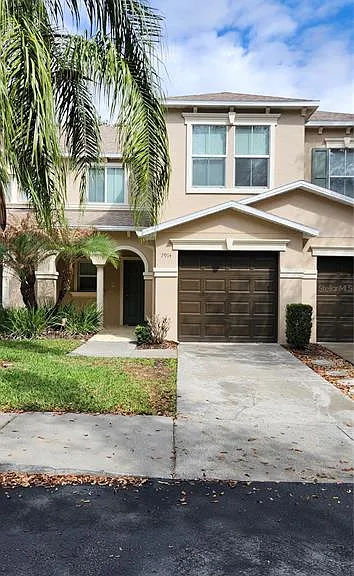 2914 Royal Tuscan Ln — Photo 1