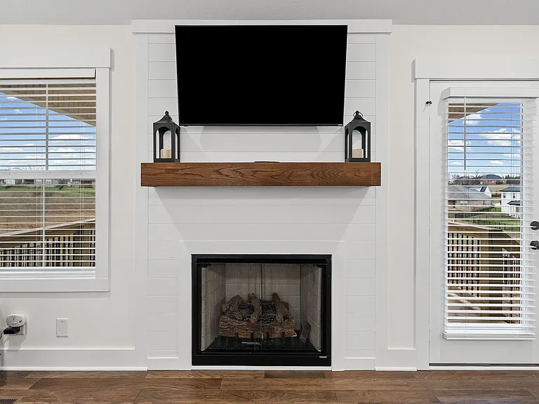1601 Collins View Way — Photo 8