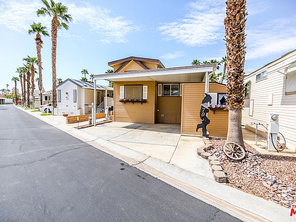 2nd image of 84136 Avenue 44 Spc 795
