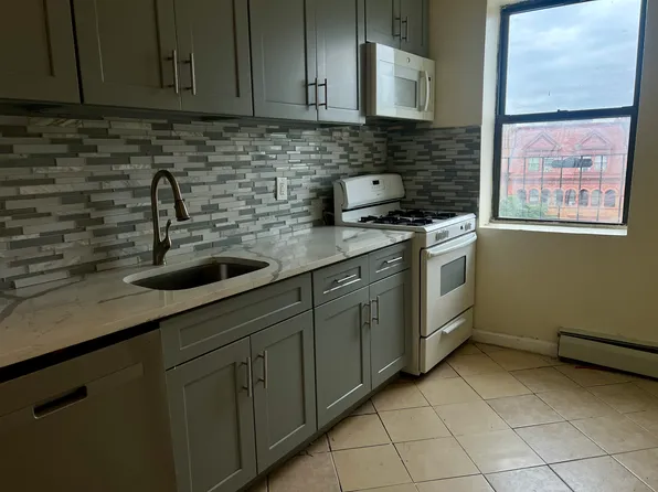 1285 Fulton Street image 7 of 20