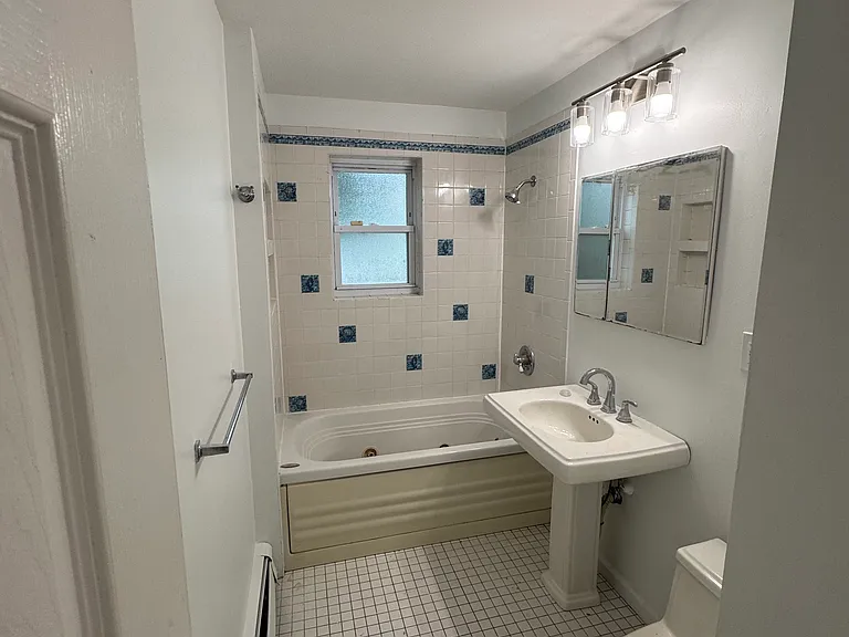 69 Mountain Laurel Dr — Photo 9