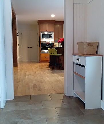 Mud room entrance to kitchen