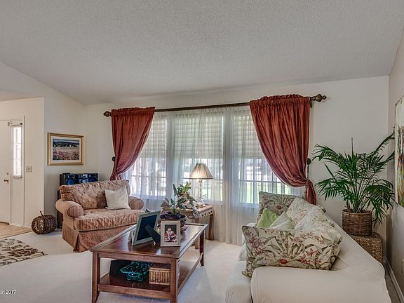 4th image of 2742 N Kingsmill Ave