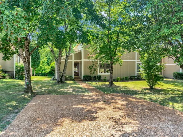 819 Todd Preis Dr, Nashville, TN 37221