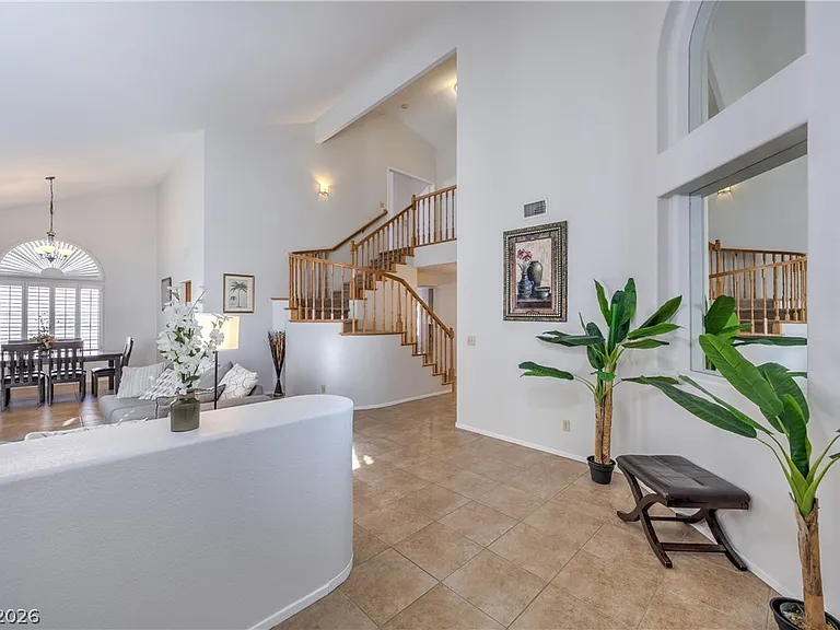 271 Sunshine Springs Ct — Photo 6