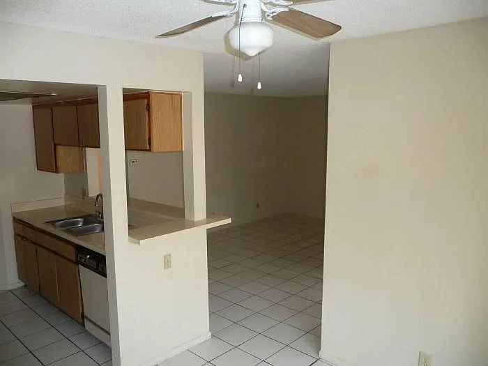 150 N East St #109
