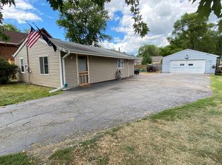 1133 Bryant St, Aurora, IL 60506