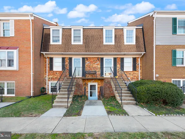 1025 Margate Ct, Sterling, VA 20164