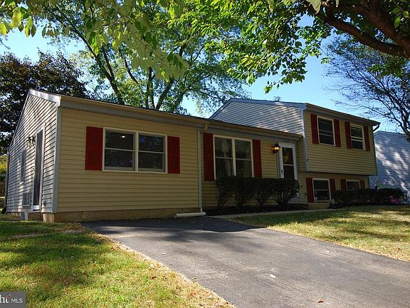 2nd image of 10220 Peanut Mill Dr