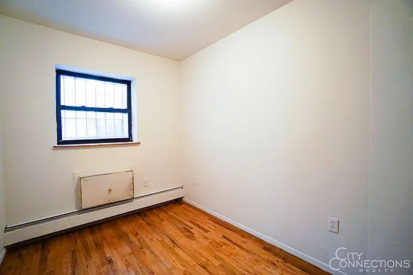 Rented by City Connections Realty | media 11