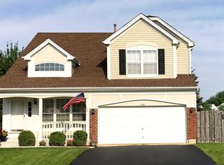 5548 Alexandria Dr, Lake In The Hills, IL 60156