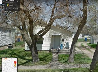 327 E 11th St, Hays, KS 67601