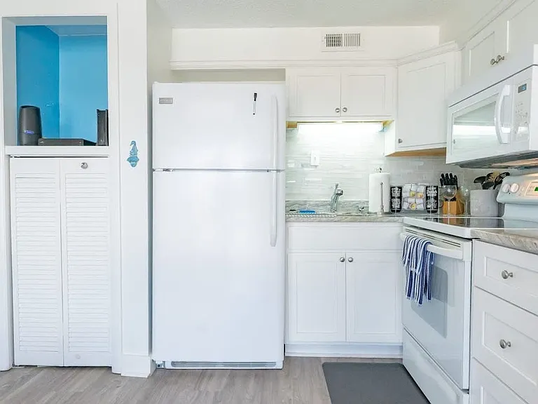 222 Carolina Beach Ave N #213 — Photo 16