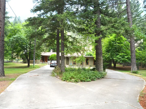 378 Hunt Rd, Lillooet, BC V0K 1V0