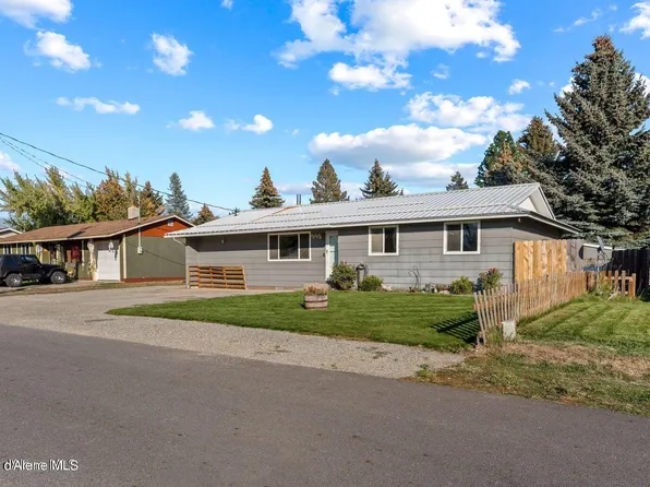 32746 N 4th Ave, Spirit Lake, ID 83869