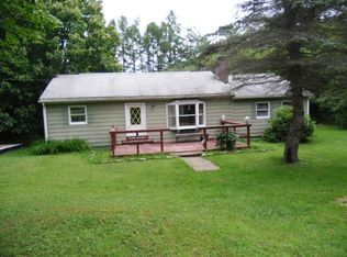 1047 Railroad Ave, Roulette, PA 16746