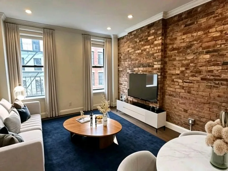 105 Thompson St #8 — Photo 1