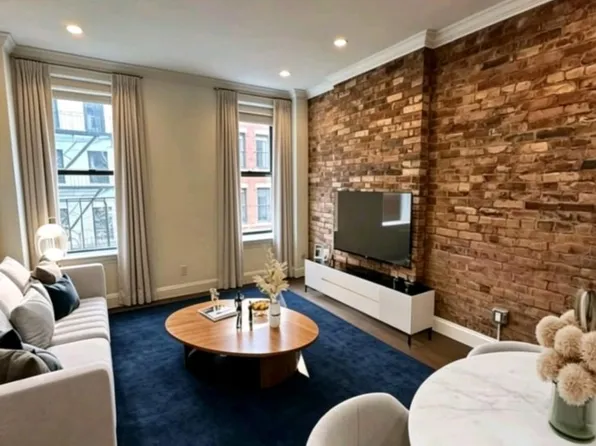 105 Thompson St, New York, NY
