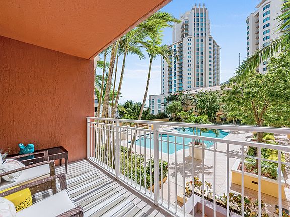 4th image of 7350 SW 89 St 720s #720S