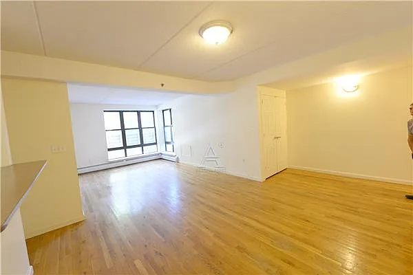 Rented by Peter Ashe | media 3