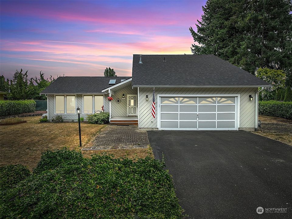 1st image of 8826 Martin Avenue