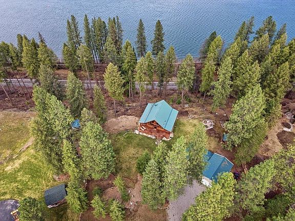 3rd image of 781 Herbs Dr