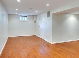 5412 Southport Ln, Fairfax, VA 22032