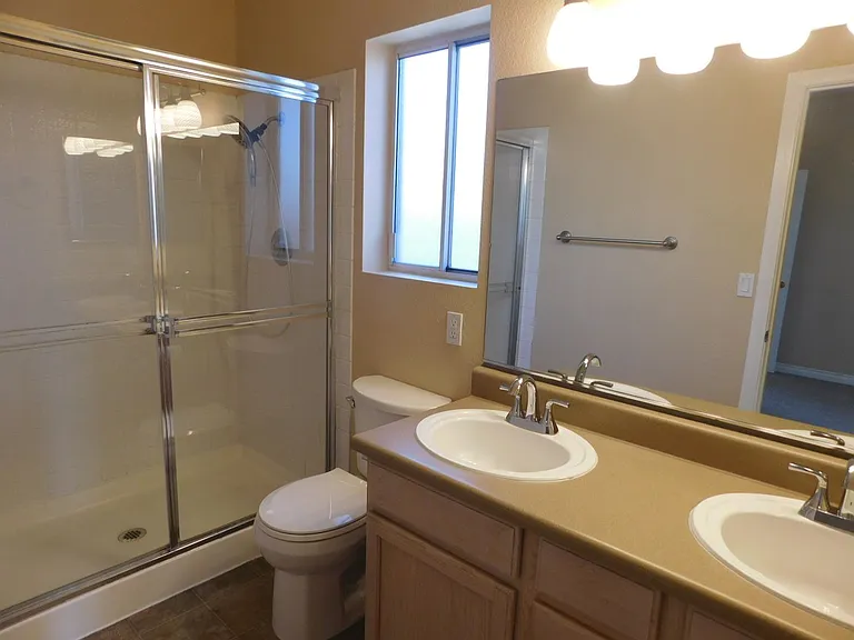 400 Opal Dr — Photo 18