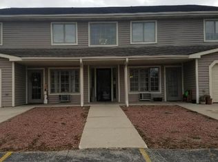 395 Main St APT 5, Lomira, WI 53048