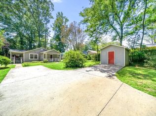 3859 Lee St, Acworth, GA 30101