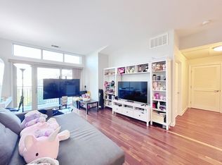 4 Repton Pl #4415, Watertown, MA 02472