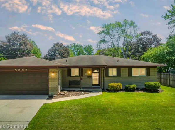 5292 Abington Dr, Troy, MI 48085