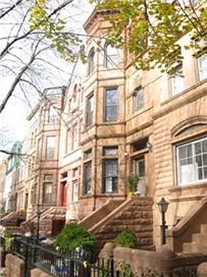 Rented by Mark David | media 24