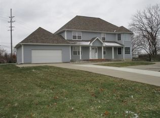 4722 Crestbrook Ln, Flint, MI 48507